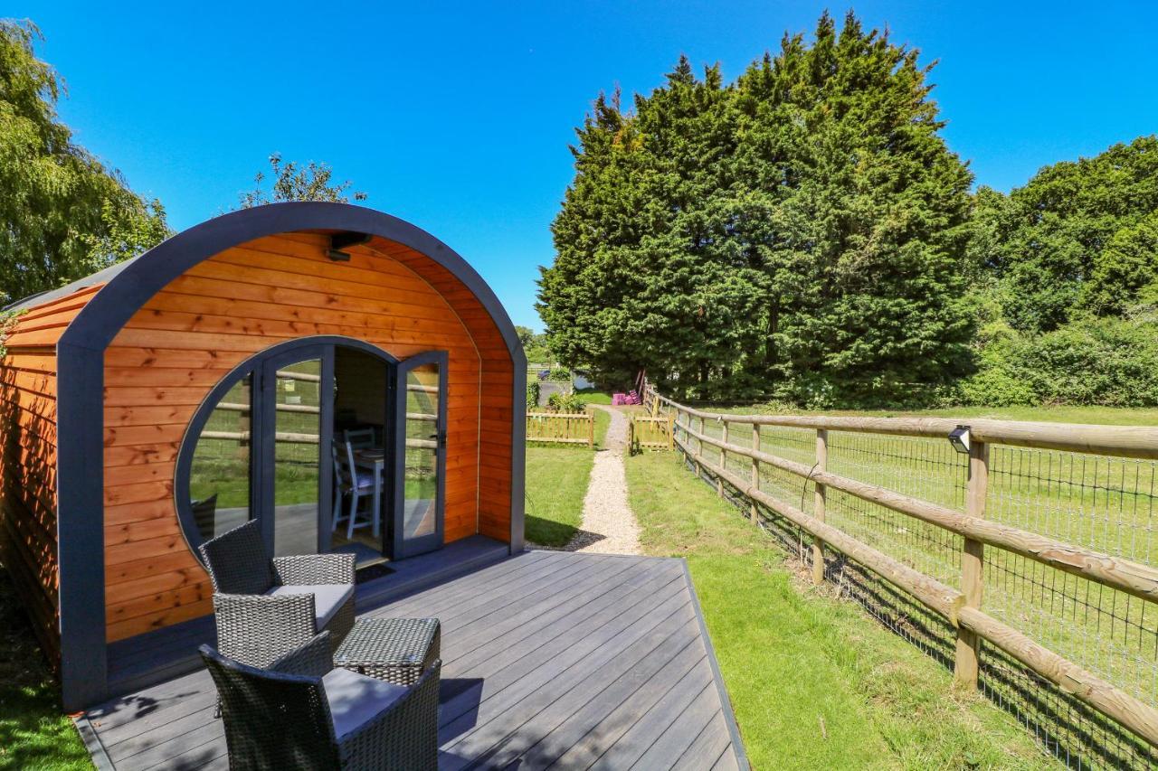Apple Pod Villa Arundel Bagian luar foto