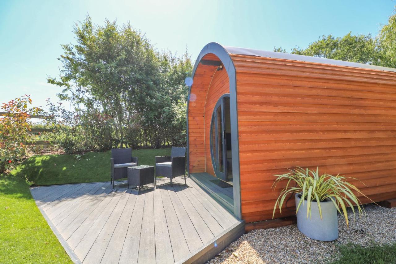 Apple Pod Villa Arundel Bagian luar foto