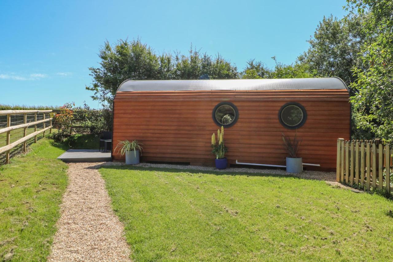 Apple Pod Villa Arundel Bagian luar foto